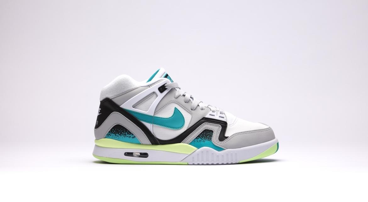 Nike Air Tech Challenge II 